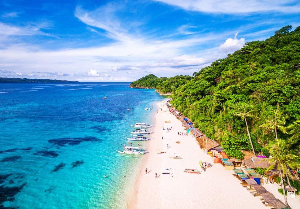 Why Have Your Holiday at Boracay Island Philippines